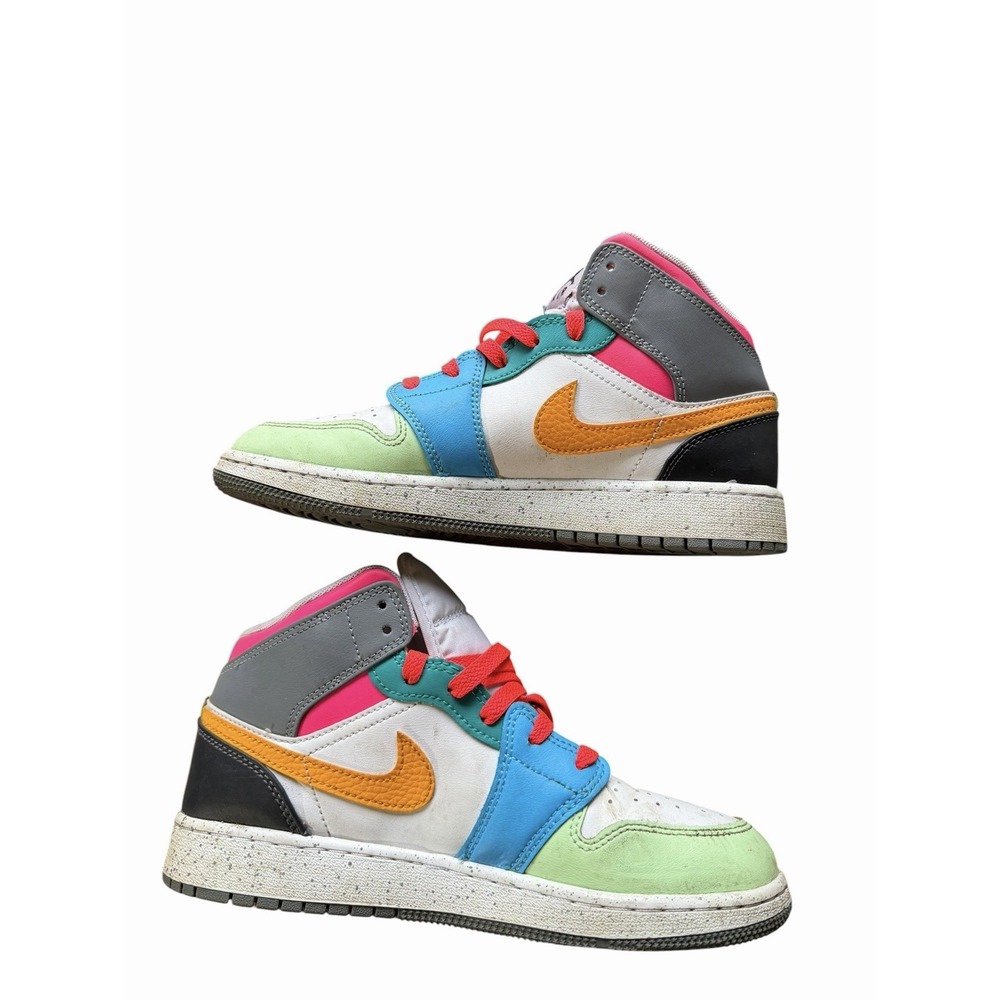 Nike Air Jordan 1 Mid SE Multicolor Basketball Sneakers - US Big Kids 6 Youth - Picture 2 of 5